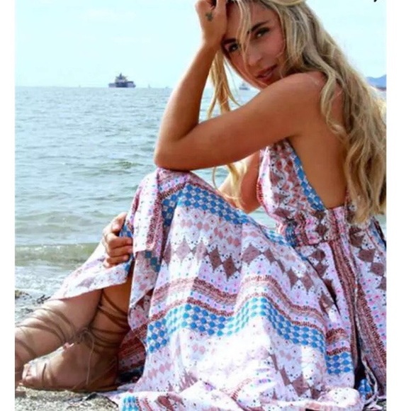 Adjustable Spaghetti Strap Triangle Top Maxi Dress - Picture 6 of 8